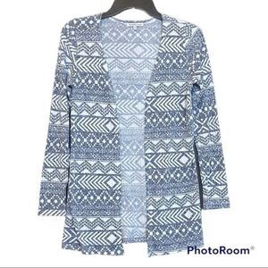 Charlotte Russe Blue and White Aztec Print Cardigan Size XS